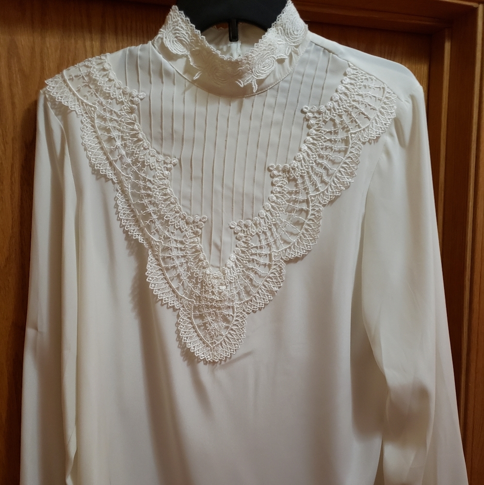 Vintage Ivory Blouse Size 10